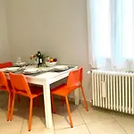 Gioberti Bright 3 Bedroom Apartment