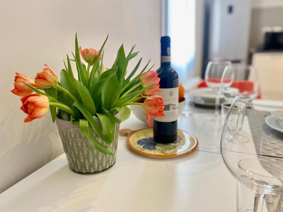 Gioberti Bright 3 Bedroom Apartment Florence